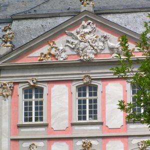 Schlosspark Schloss rosa