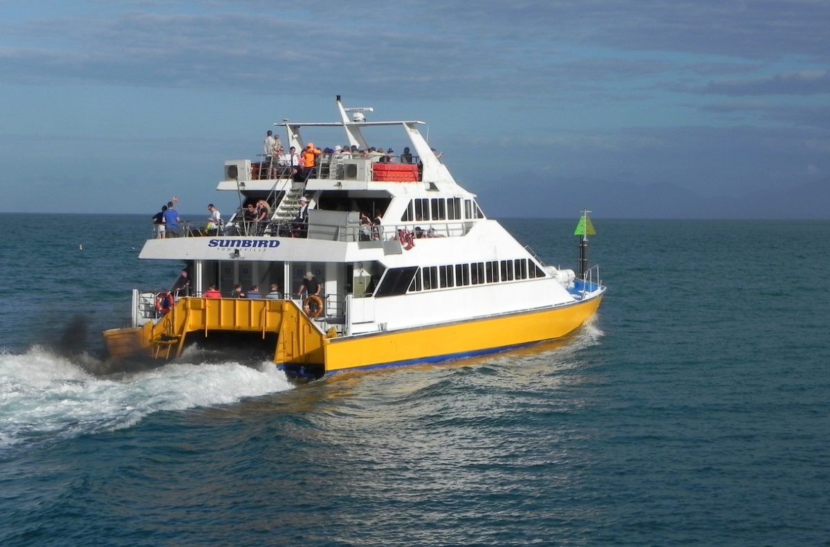 Ferry service Townsville - Magnetic Island