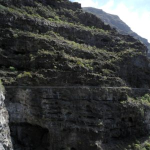 Wasserleitungen in der Steilwand