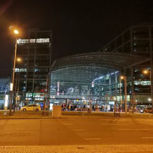 Hauptbahnhof Berlin nachts