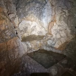 In der Höhle an der unterirdischen Quelle am Puig Massanella
