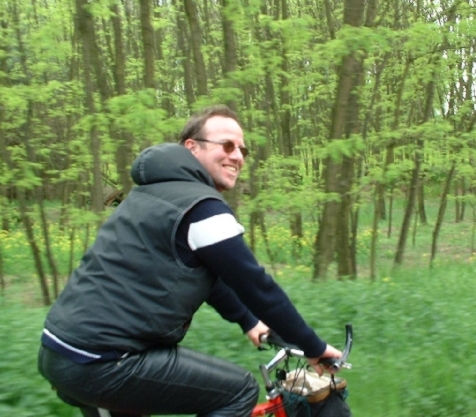 2001 05 Über die Felder mit dem Rad