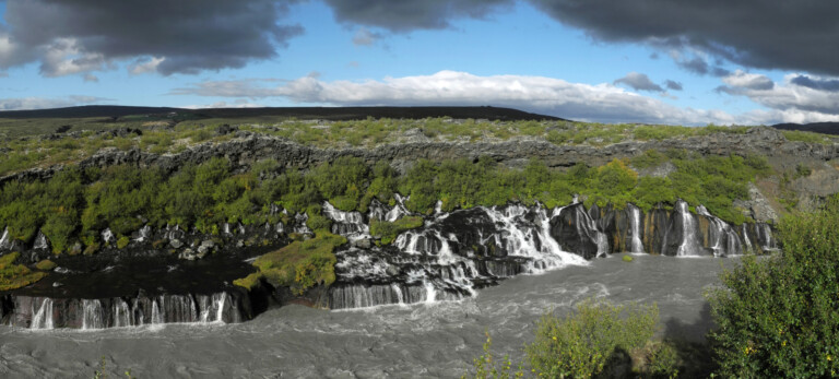 2015 Island Hraunfoss Barnafoss