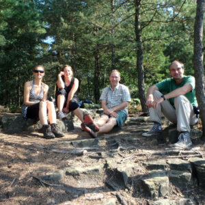 Pause auf dem Aussichtsfelsen, wir alle.