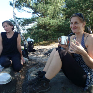 Pause auf dem Felsen Kerstin und M.