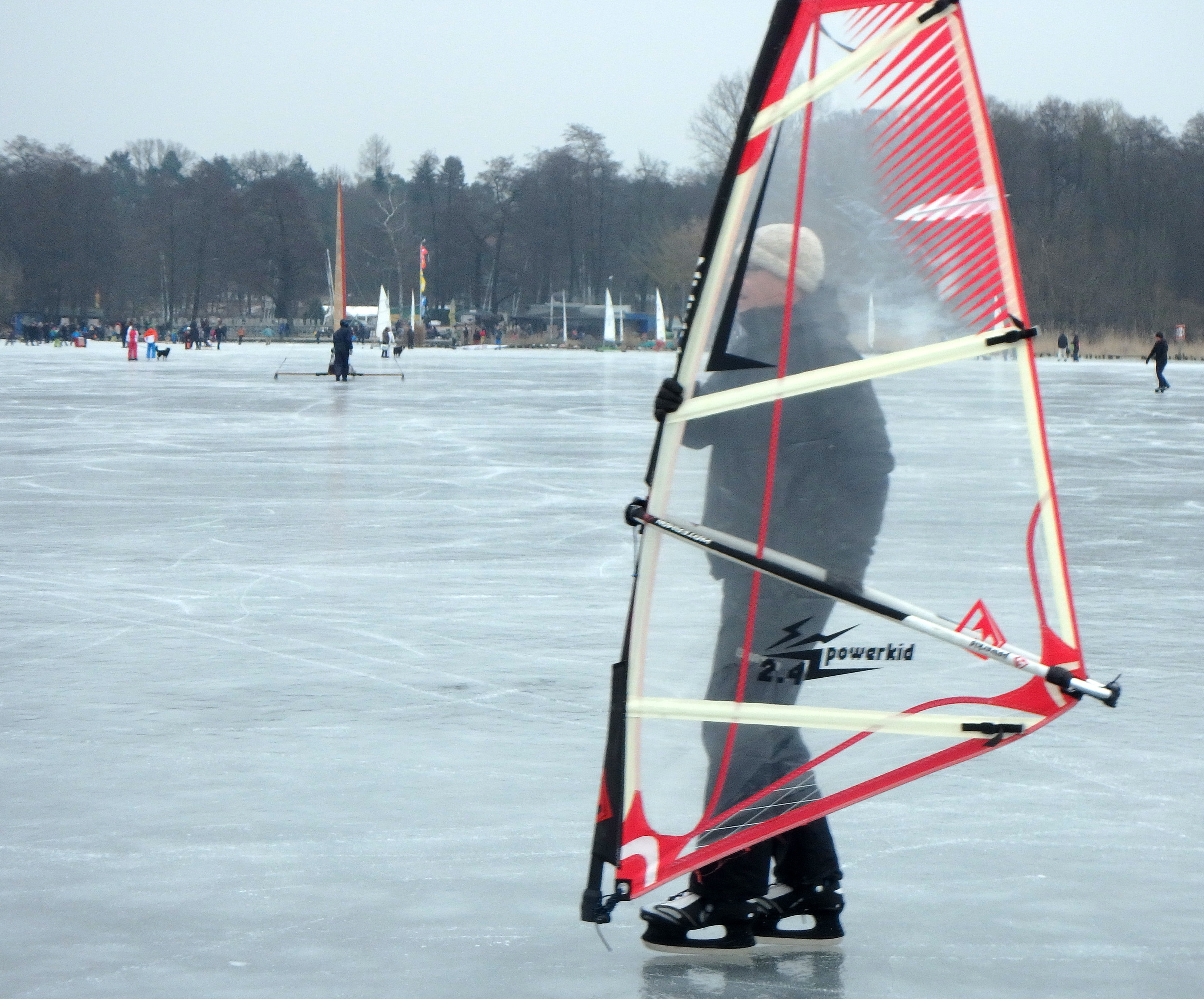 Eissegler auf dem Müggelsee