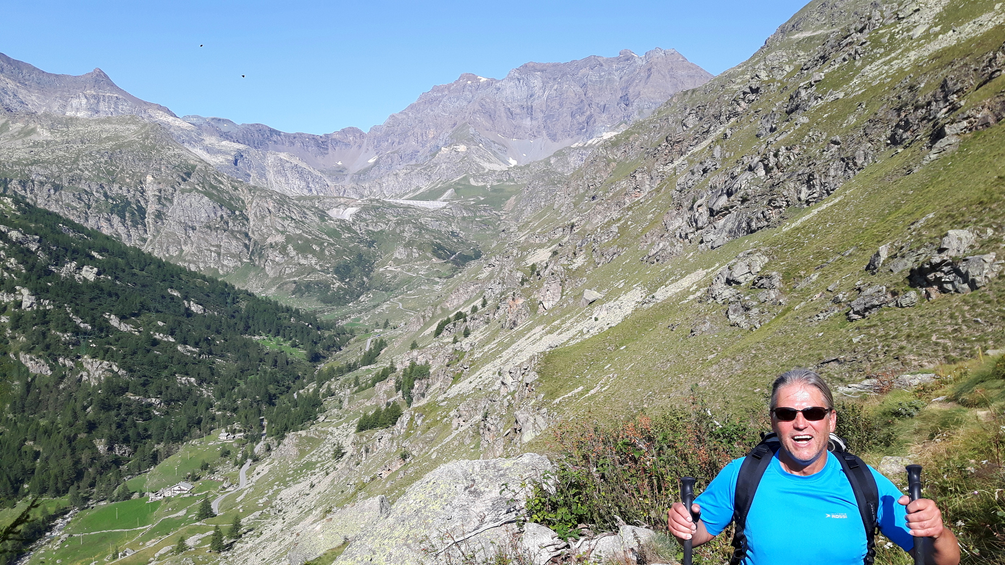 Blick ins Tal auf dem Sentiero Videsot