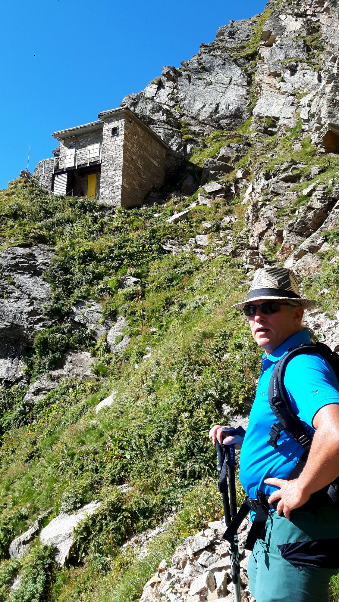 vor der Hütte Pian Della Ballotta
