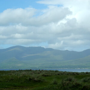 Bergblick beim Castlegregory Küstenspaziergang