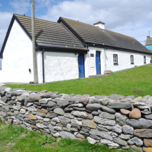 Typisch irische Küstenhäuser Castlegregory Küstenspaziergang