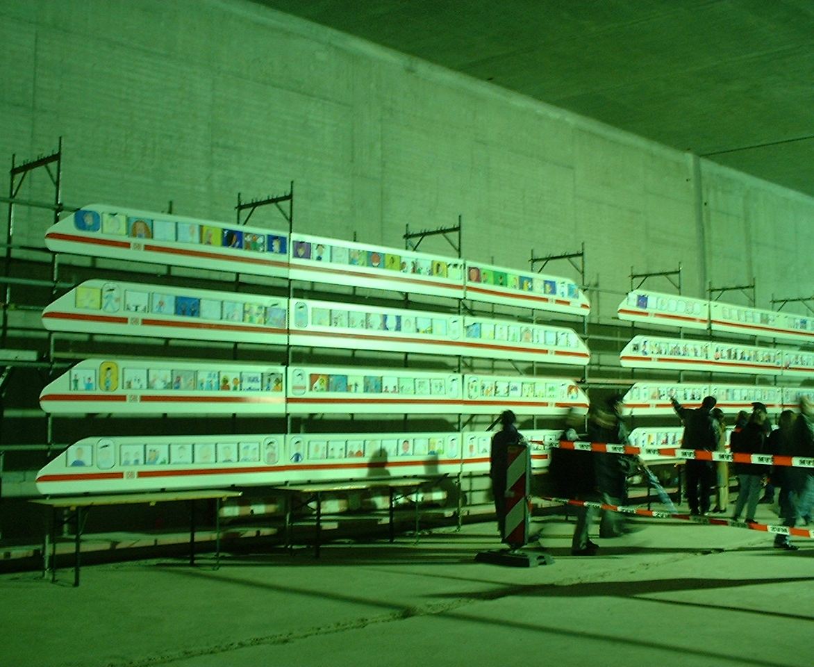 Besichtigung im Bahntunnel zum Potsdamer Platz
