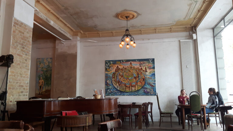 P103 Mischkonzern Café Restaurant