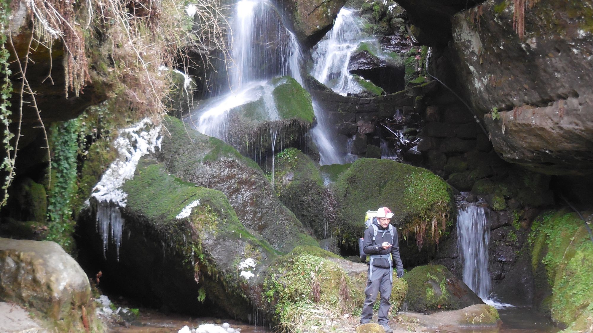Tobias vor Lichtenhainer Wasserfall