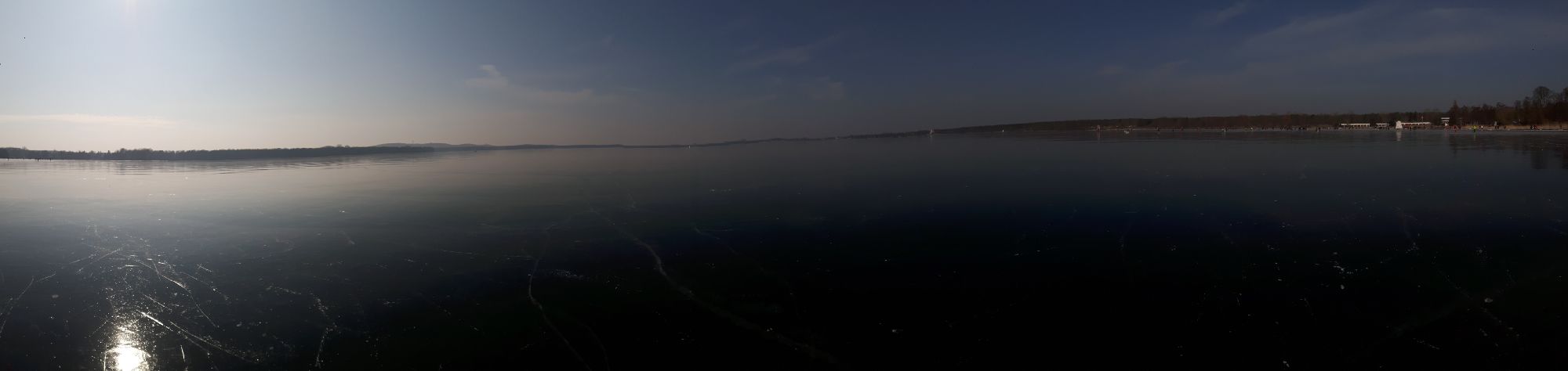 2018 02 Müggelsee Kite eislaufen