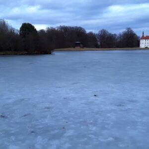 Eis auf dem Schlosssee Fürstlich Drehna