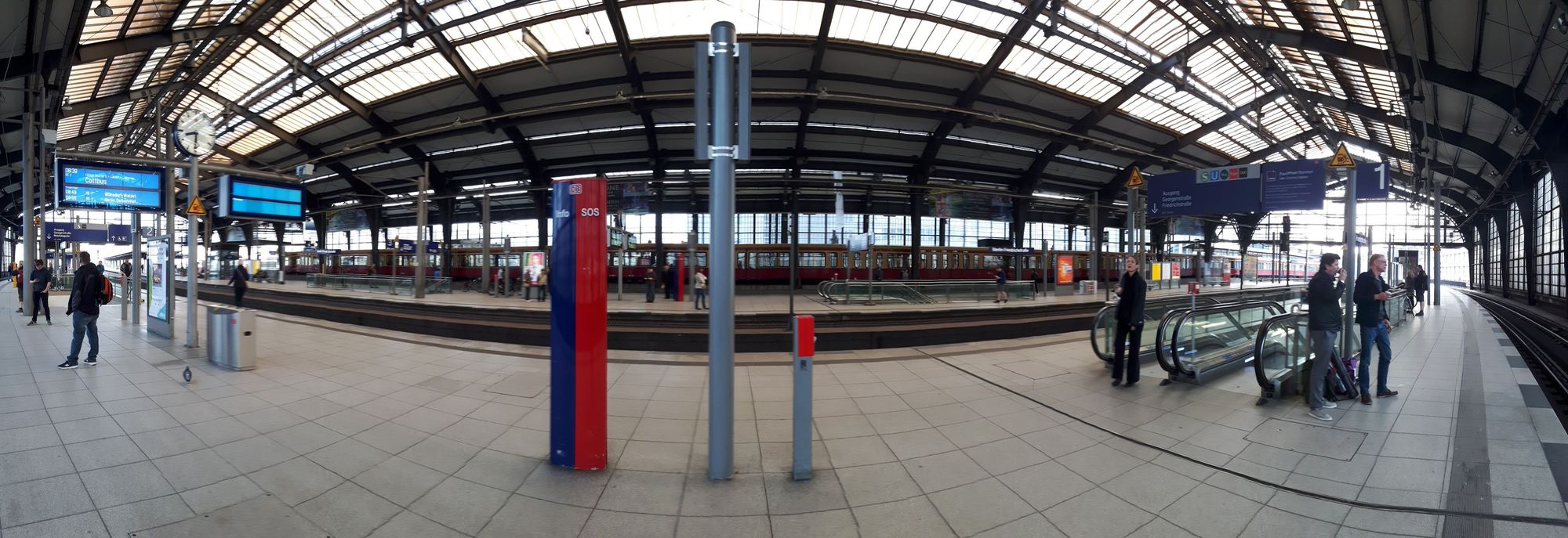 Start Bahnhof Friedrichstr. Berlin