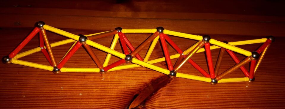 Geomag Spielzeug Stange gedreht