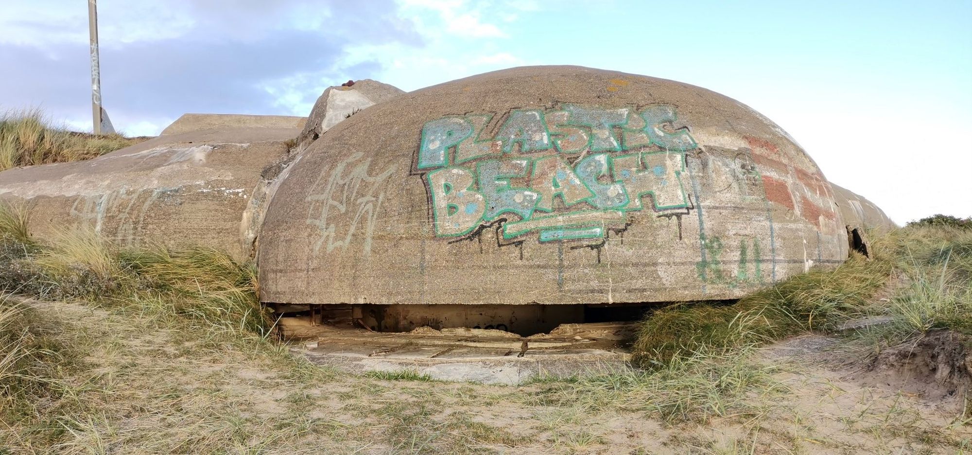 Fanö Strand runder Bunker Graffiti