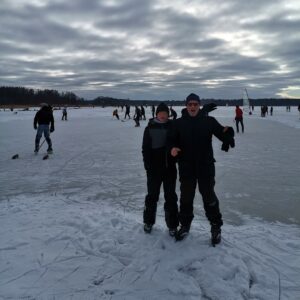 Jens Bennet auf Schlittschuhen