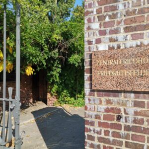 Zentralfriedhof Friedrichsfelde Eingang