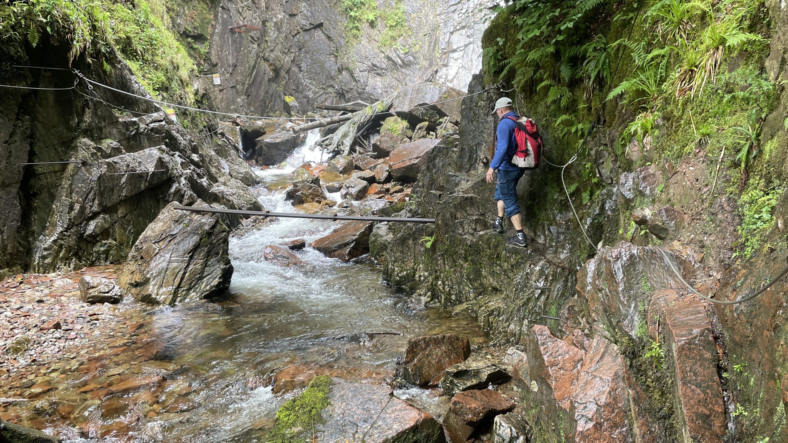 Bergsteig zum Wasserfall Grey Mare's Tail