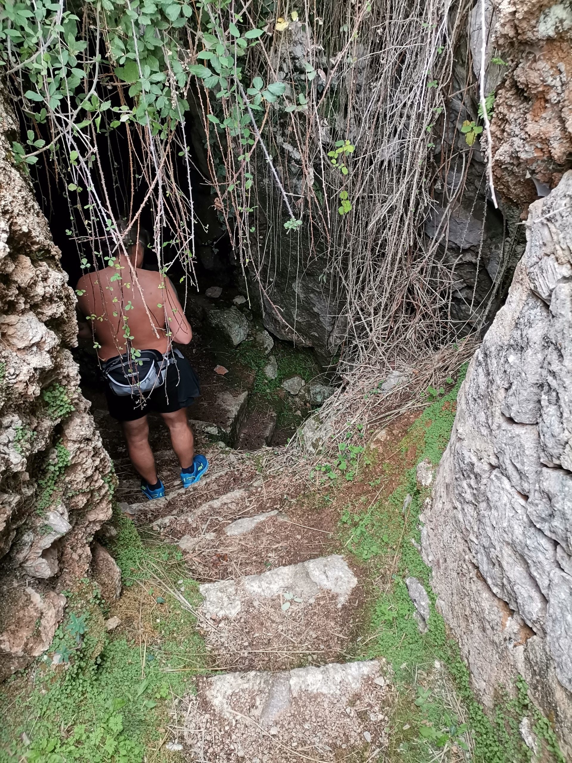Die unterirdische Quelle in der Höhle am Puig Massanella