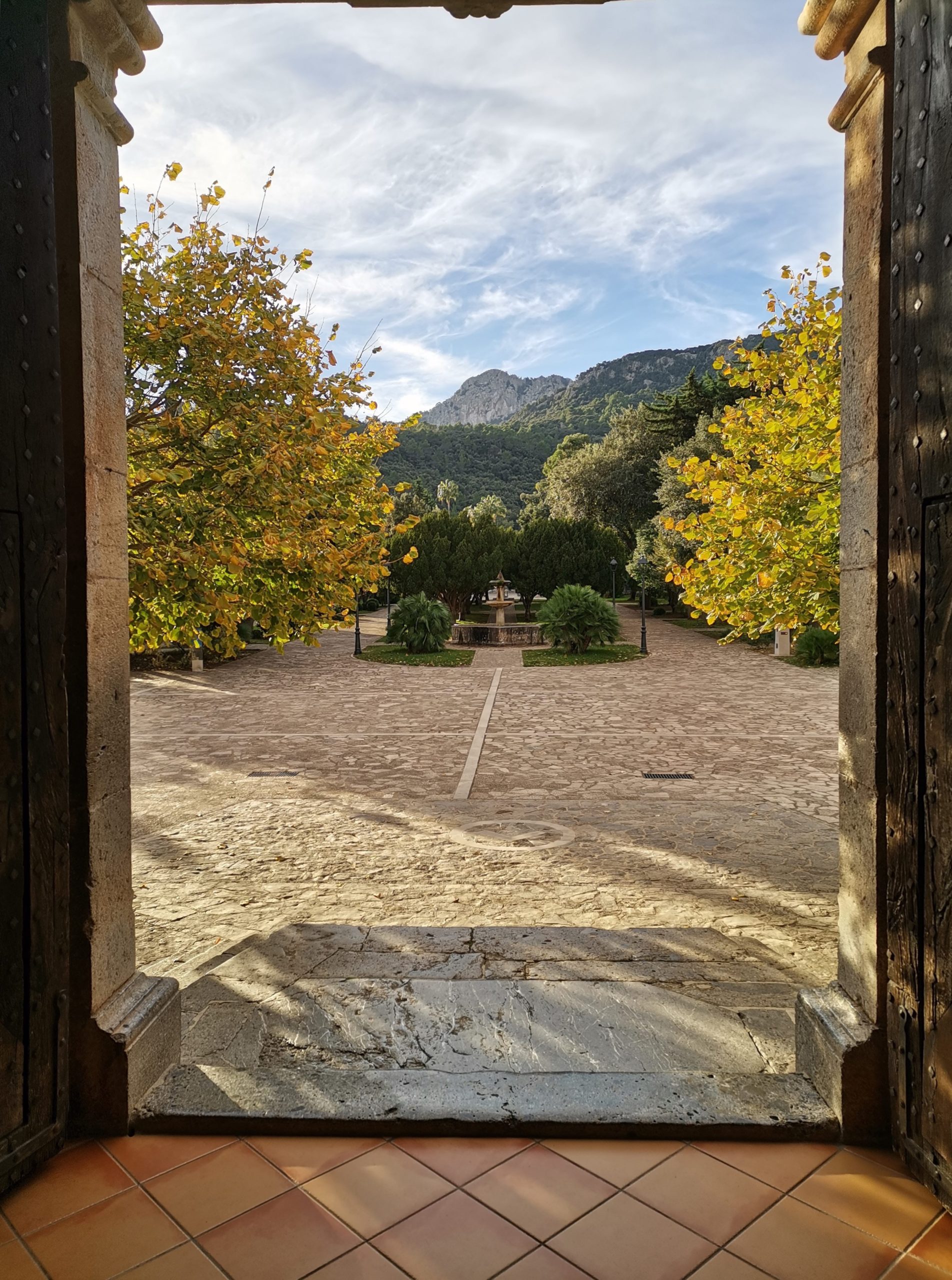 Tor des Kloster Lluc