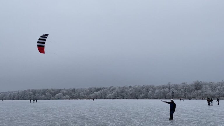 2022 12 Eis Wochenende am Engelbecken & Müggelsee Schlittschuh laufen