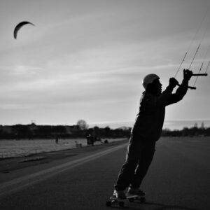 Mit dem Powerkite Zebra Z1 auf der Landebahn auf dem Tempelhofer Feld kiten